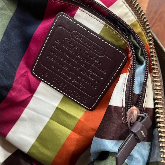 Coach Stylish Brown Patterned  Bag - Picture 8 of 13